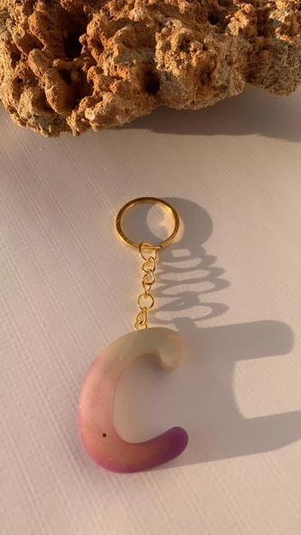 C Harfi Gökkuşağı Renkleri Kırmızı Sim Süsleme Anahtarlık Gold Aksesuarlı El Yapımı Epoksi - 7