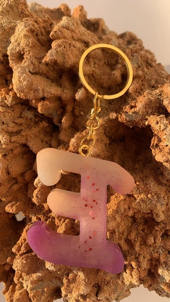 E Harfi Gökkuşağı Renkleri Kırmızı Sim Süsleme Anahtarlık Gold Aksesuarlı El Yapımı Epoksi - 4