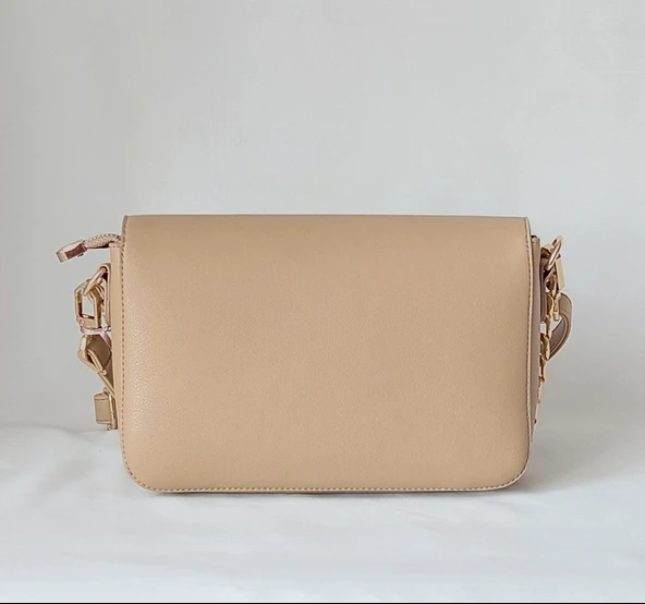 251MD152 Model Sarach Marka Nude Renk Zincir Detaylı Omuz Çantası - 4