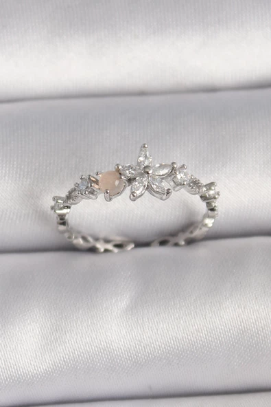 Pirinç Gümüş Renk Zirkon Taşlı Çiçek Model Ayarlanabilir Yüzük - EBJ250113W30584 ürün görseli