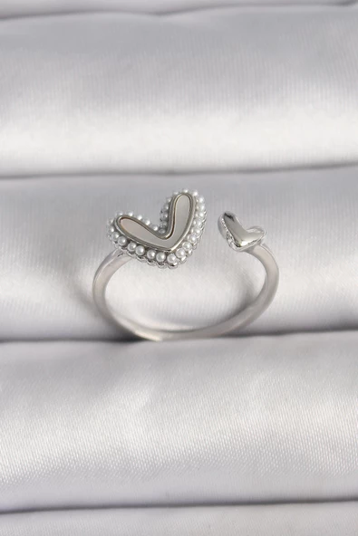 Pirinç Gümüş Renk Beyaz Mineli İnci Detaylı Kalp Model Ayarlanabilir Yüzük - EBJ250113W30556 ürün görseli