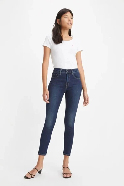 Levi's Yüksek Bel Dar Paça Minimalist Kadın Jean - Günlük Stil