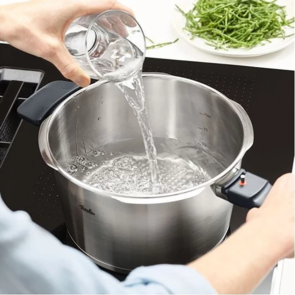 Fissler Vitavit® Premium 4.5 Litre Düdüklü Tencere Seti+2 Parça Buharda Pişirme+SKT Tarif Kitabı - 10