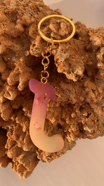 J Harfi Gökkuşağı Renkleri Kırmızı Sim Süsleme Anahtarlık Gold Aksesuarlı El Yapımı Epoksi - 2