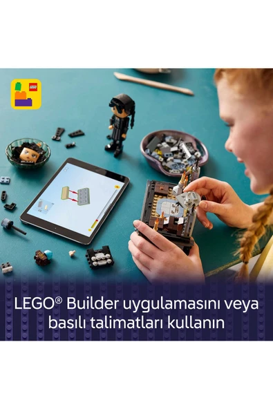 LEGO Wednesday Sets - 76780 Wednesday Addams Figure (702 PARÇA) - 3