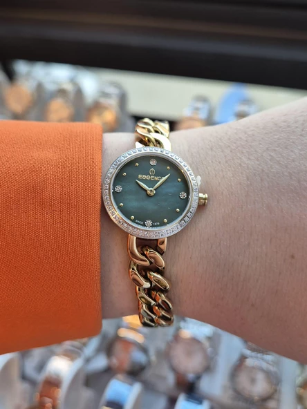 D1212.170 ESSENCE KADIN KOL SAATİ ORJİNAL 2 YIL GARANTİLİ ŞIK VE ESTETİĞİN BİRLEŞTİĞİ ÜRÜN SU GEÇİRMEZ