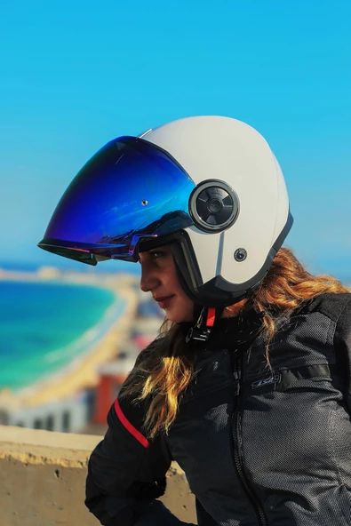 LS2 CLASSY BEYAZ KASK ürün görseli