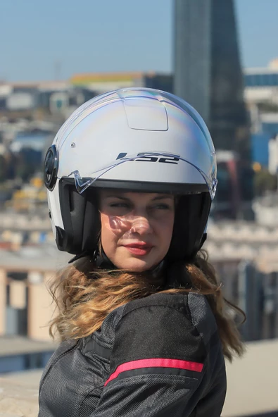 LS2 CLASSY BEYAZ KASK - Resim 4