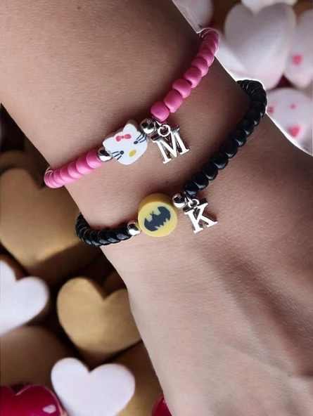 Sevgililer Günü Özel, Batman ve Hello Kitty Charm Harfli Bileklik