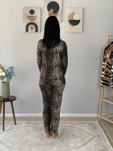 Kadın Leopar Desenli Süet Düğmeli Pijama Takımı - Resim 6