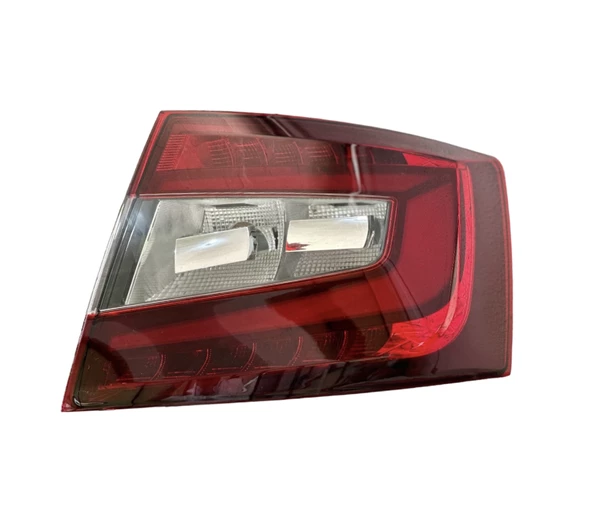 Skoda Octavia Stop 2017-2019 Sağ  (Ledli) ,5E5 945 712