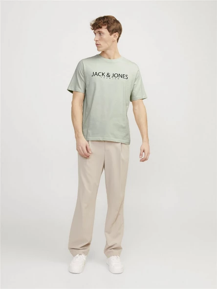 Jack&Jones Plus Oversize Minimalist Tişört - Kısa Kol Yuvarlak Yaka ürün görseli 1