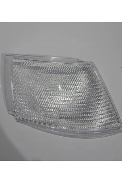 Vega Sağ Sinyal Camı