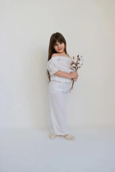 Kız Çocuk Gloria Beyaz Şile Bezi Bluz Pantolon Takım - Resim 7