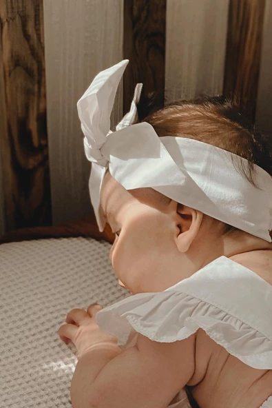 Kız Bebek Beyaz Pamuklu Salopet Bandana Takım TKM-0037 - Resim 3