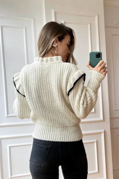 KURDELE DETAYLI KREM TRİKO KAZAK - 2