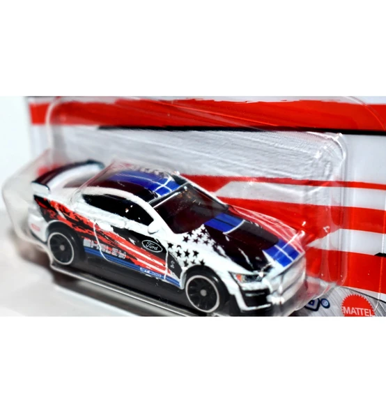 Hot Wheels Stars & Stripes: 2020 Ford Shelby Mustang GT500 - Resim 2