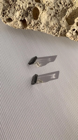 Parlak Füme Renkli Küçük Kare Şekil Gold Aksesuarlı Epoksi Küpe El Yapımı Hediyelik - Resim 5