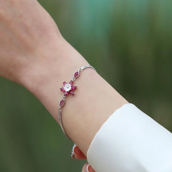 Lotus Modeli Pembe Zirkon Taşlı Gümüş Bileklik - Resim 2