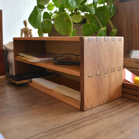Woodsaka Desna İki Katlı Açık Raf & Dekoratif Sergileme Ünitesi & Çok Amaçlı Düzenleyici - Ceviz ve Gürgen Ağacından - 7