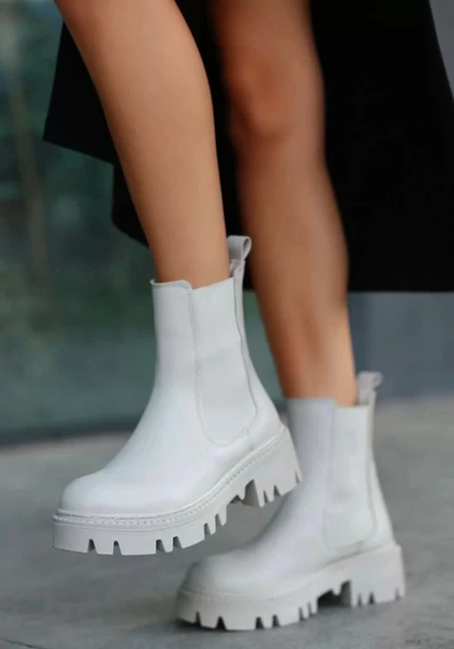 Ninle Bej Cilt Topuklu Bot ürün görseli 1