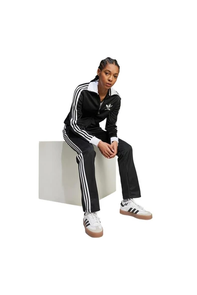 adidas Kadın   Eşofman Altı CLASSIC TP IW3171 ürün görseli 1