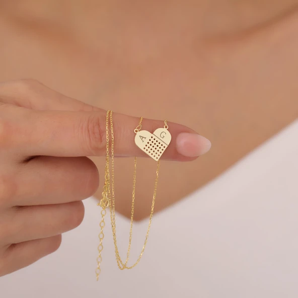 925 Ayar Gümüş Harfli Yara Bandı Kalp Kolye ürün görseli