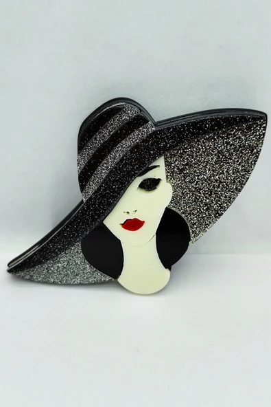 Zarif Şapkalı Kadın Broş - Resim 2