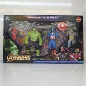 AVENGERS IŞIKLI KAHRAMANLAR 4'LÜ SET