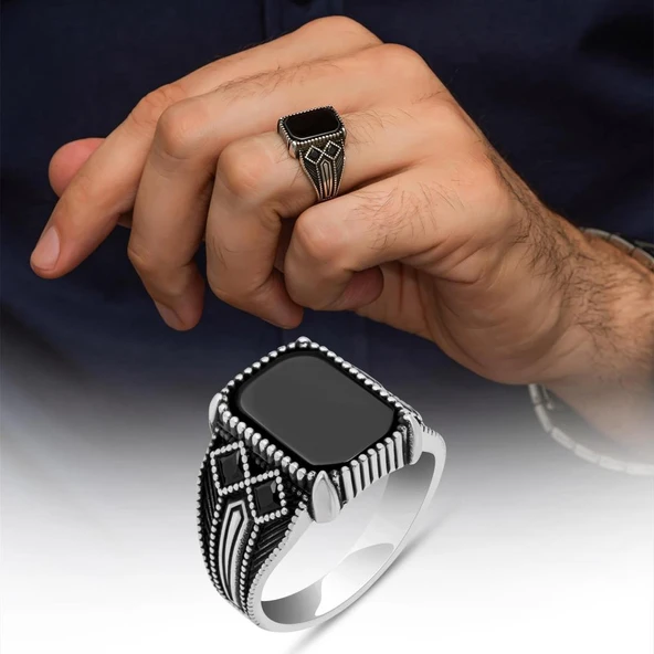 Siyah Oniks Taşlı 925 Gümüş Yüzük ürün görseli