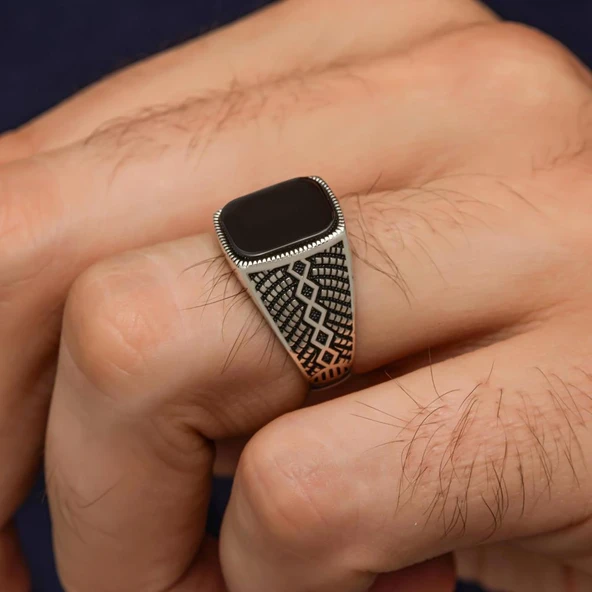Siyah Oniks Taşlı Kare Tasarım 925 Gümüş Yüzük - Resim 3