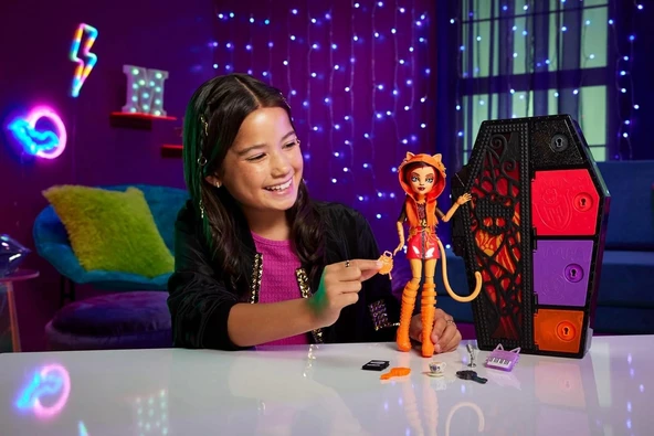 Monster High Neon Frights Bebek Toralei HNF80 - 2
