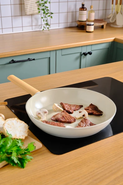 Karaca Swiss Crystal Almond Cream İndüksiyon Tabanlı Tava 26 Cm - Resim 7