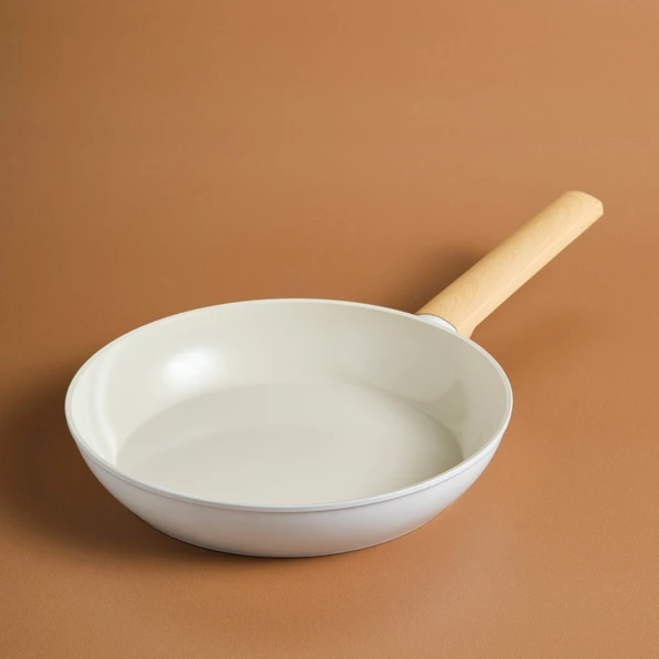 Karaca Swiss Crystal Almond Cream İndüksiyon Tabanlı Tava 26 Cm ürün görseli