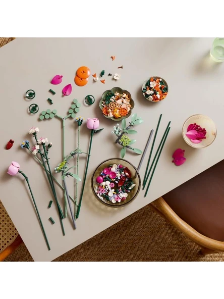 Lego Botanicals Pembe Çiçek Buketi 10342 - 9