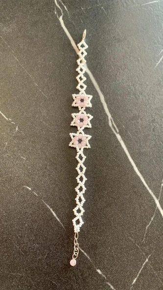 Beyaz Ve Toz Pembe Renkli Yıldız Desenli Miyoki Boncuk Bileklik El Yapımı Hediyelik - 4