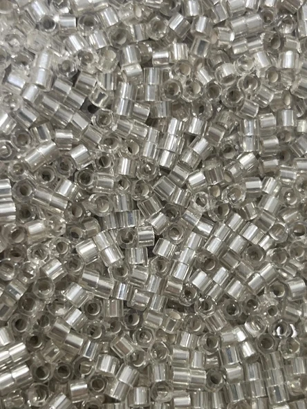 Düz Renkli Cam Boncuk 2-2,5mm 500 Gram 001 ürün görseli 1