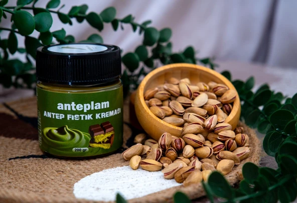 Antep Fıstığının ve Fındığın Kremamsı Lezzet Buluşması Seti Toplam 600 Gr. - 3