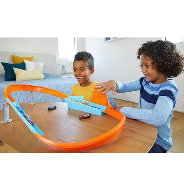 Hot Wheels Hızlı Yarış Şampiyonu Oyun Seti GJM75 - 3