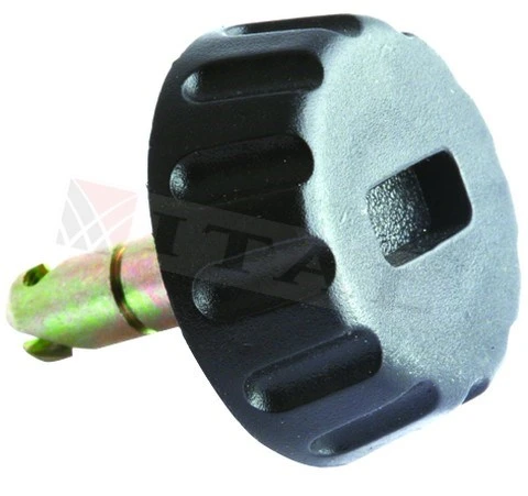 MOTORLU TESTERE HAVA FİLTRE KAPAK DÜĞMESİ STIHL 038/380/381/028 İTAL ürün görseli