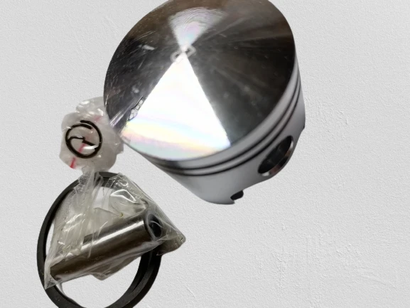 MOTORLU TESTERE PİSTON SEGMAN ZOMAX CG5200/BARTECH/ZM 4100 41 MM ürün görseli