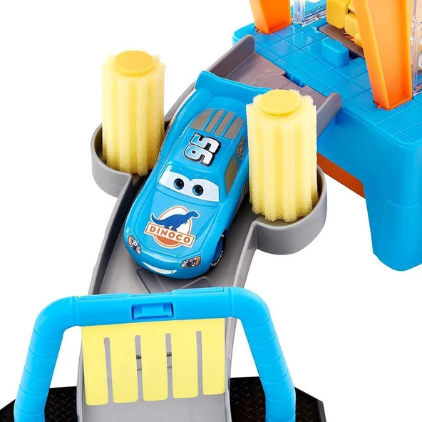 Mattel Cars Dinoco Araba Yıkama Oyun Seti GTK91 - 7