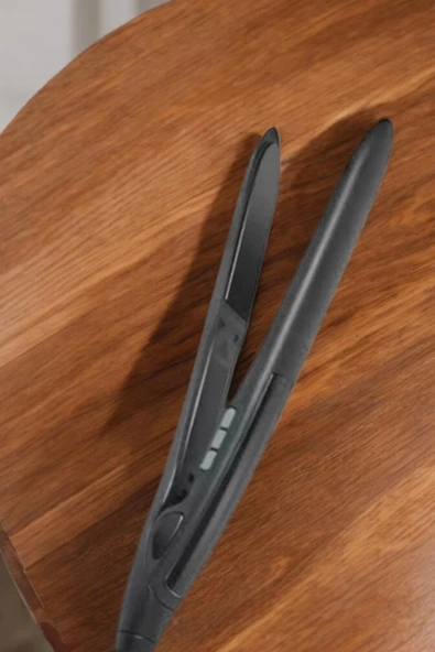 Saç Düzleştirici Led Ekranlı Isı Ayarlı Seramik Kaplama Profesyonel - 2