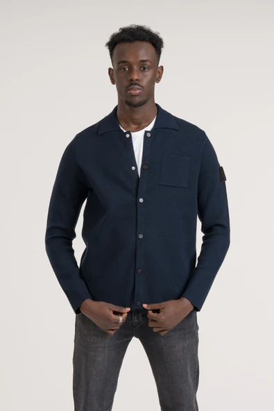 Yakalı Çıtçıt Kapamalı Tek Cepli Slimfit Polyamid Karışımlı Ceket Gömlek ürün görseli