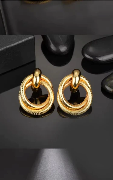 Kadın Vip Seri Antialerjik 3 cm Oval Model Küpe - Resim 2