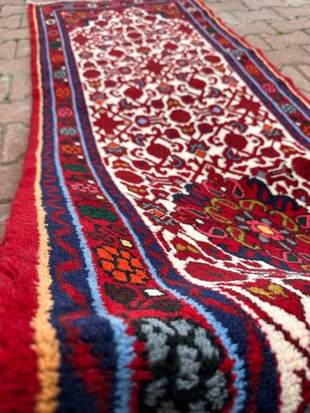 El Dokuma Yolluk, 72x283 cm Uzun Çiçek Desenli Vintage Halısı, Canlı Renkli Yün Halı, Özel Tasarım Kırmızı Antre Halısı - 2