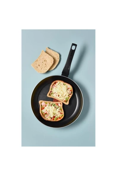 TEFAL B55604 Titanyum 1X SimpleCook Tava 24 cm - 7