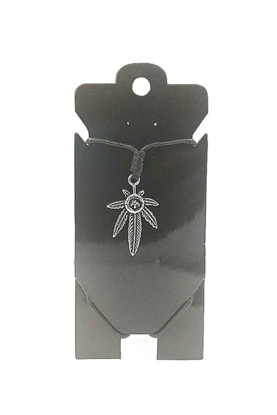 UNİSEX KORE İP ASKILI VE KROM ÇELİK KAPLAMALI TRİBAL KOLYE ürün görseli 1