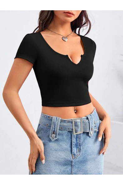 Geniş U Yaka Siyah Renk Fitilli Kısa Kollu Slim Fit Crop Top Bluz - 4
