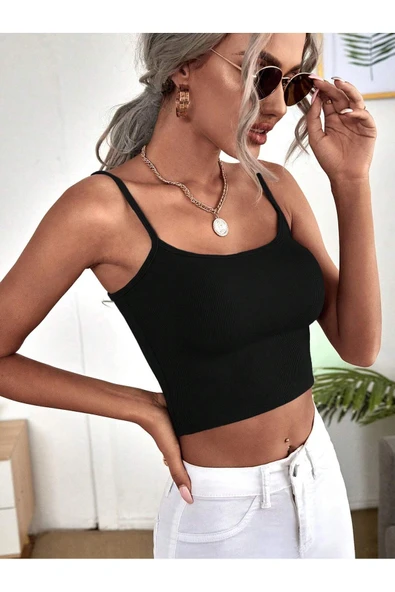 U Yaka Siyah Renk Desensiz Askılı Omzu Açık Fitilli Likralı Fit Crop Top Bluz